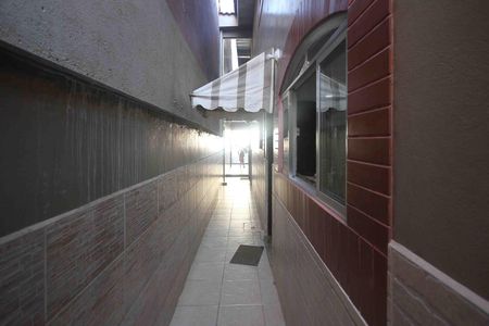 Casa à venda com 130m², 2 quartos e 2 vagas Casa à venda com 130m², 2 quartos e 2 vagasCorredor Externo
