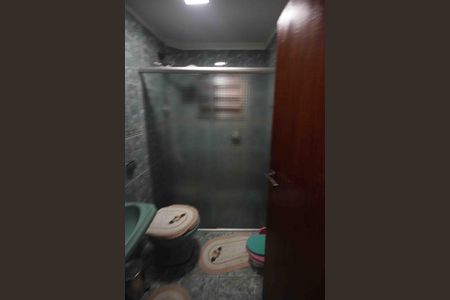 Casa à venda com 130m², 2 quartos e 2 vagas Casa à venda com 130m², 2 quartos e 2 vagasBanheiro