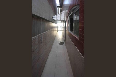 Casa à venda com 130m², 2 quartos e 2 vagas Casa à venda com 130m², 2 quartos e 2 vagasCorredor Externo