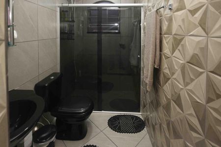 Casa à venda com 130m², 2 quartos e 2 vagas Casa à venda com 130m², 2 quartos e 2 vagasBanheiro Social