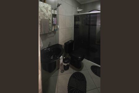 Casa à venda com 130m², 2 quartos e 2 vagas Casa à venda com 130m², 2 quartos e 2 vagasBanheiro Social
