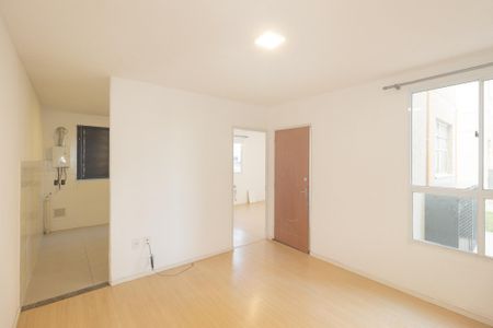 Sala de apartamento para alugar com 1 quarto, 43m² em Santa Cruz, Rio de Janeiro