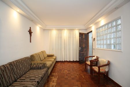 Casa à venda com 124m², 3 quartos e 1 vagaSala