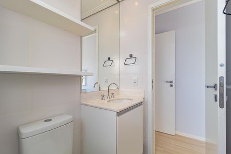 Banheiro da Suíte de apartamento à venda com 2 quartos, 57m² em Vila Prudente, São Paulo
