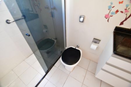 Apartamento para alugar com 74m², 2 quartos e 1 vagaBanheiro
