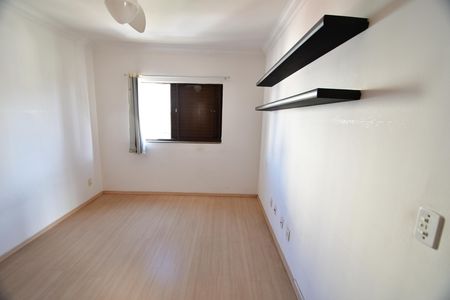 Apartamento para alugar com 74m², 2 quartos e 1 vagaQuarto 1