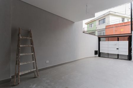 Garagem de casa à venda com 3 quartos, 145m² em Jardim São Paulo, São Paulo