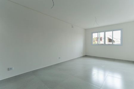 Casa à venda com 3 quartos, 145m² em Jardim São Paulo, São Paulo