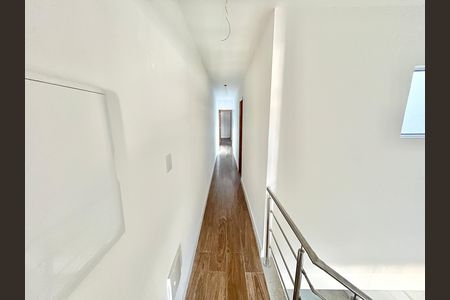 Corredor de casa à venda com 3 quartos, 145m² em Jardim São Paulo, São Paulo