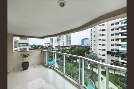 Apartamento à venda com 90m², 3 quartos e 2 vagas