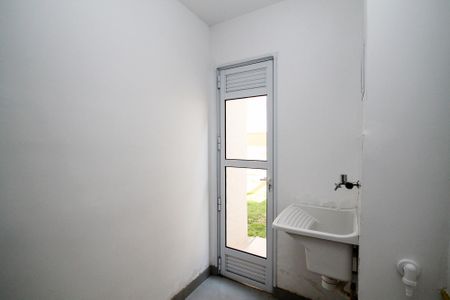 Apartamento para alugar com 80m², 2 quartos e 1 vaga Apartamento para alugar com 80m², 2 quartos e 1 vagaLavanderia