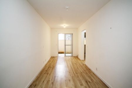Apartamento para alugar com 80m², 2 quartos e 1 vaga Apartamento para alugar com 80m², 2 quartos e 1 vagaSala