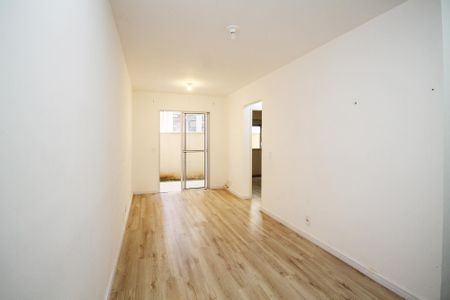 Apartamento para alugar com 80m², 2 quartos e 1 vaga Apartamento para alugar com 80m², 2 quartos e 1 vagaSala