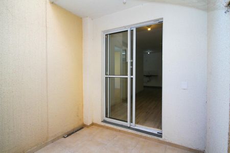 Apartamento para alugar com 80m², 2 quartos e 1 vaga Apartamento para alugar com 80m², 2 quartos e 1 vagaVaranda Sala