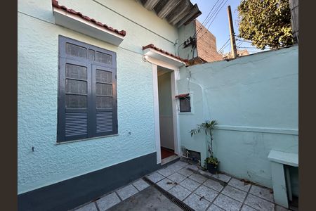 Fachada de casa para alugar com 1 quarto, 76m² em Engenho de Dentro, Rio de Janeiro