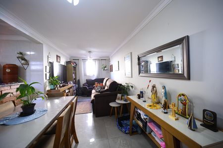 Apartamento à venda com 57m², 2 quartos e 1 vagaSala