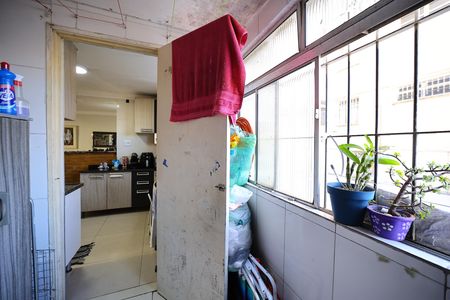 Apartamento à venda com 57m², 2 quartos e 1 vagaÁrea de Serviço