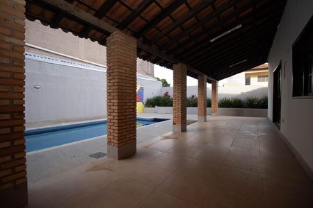 Casa de condomínio para alugar com 450m², 7 quartos e 3 vagas Casa de condomínio para alugar com 450m², 7 quartos e 3 vagasVaranda