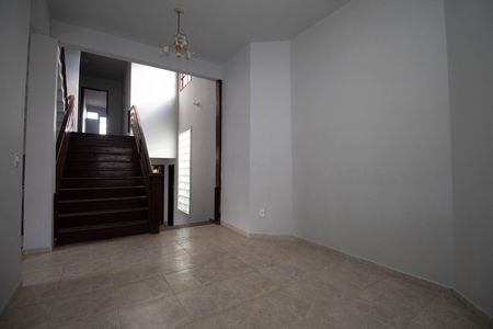 Sala 1 de casa de condomínio para alugar com 7 quartos, 450m² em Jardim Botânico, Brasília