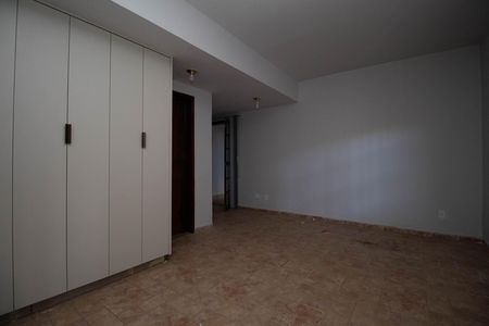 Casa de condomínio para alugar com 450m², 7 quartos e 3 vagas Casa de condomínio para alugar com 450m², 7 quartos e 3 vagasSuíte