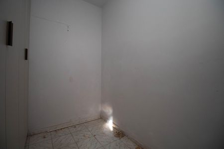 Quarto de Serviço de casa de condomínio para alugar com 7 quartos, 450m² em Jardim Botânico, Brasília