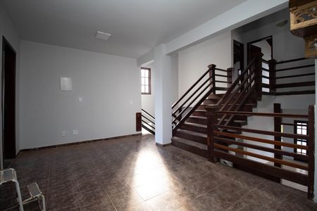 Casa de condomínio para alugar com 450m², 7 quartos e 3 vagas Casa de condomínio para alugar com 450m², 7 quartos e 3 vagasSala 3