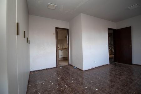 Casa de condomínio para alugar com 450m², 7 quartos e 3 vagas Casa de condomínio para alugar com 450m², 7 quartos e 3 vagasSuíte Master
