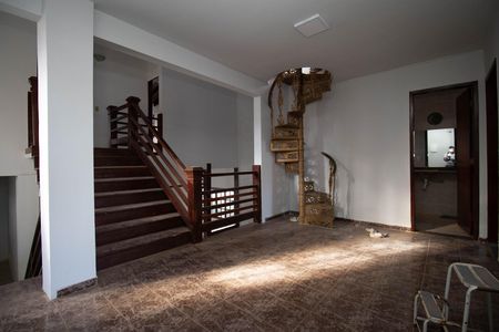 Casa de condomínio para alugar com 450m², 7 quartos e 3 vagas Casa de condomínio para alugar com 450m², 7 quartos e 3 vagasSala 3