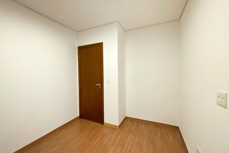 Apartamento para alugar com 100m², 3 quartos e 3 vagas Apartamento para alugar com 100m², 3 quartos e 3 vagasQuarto 3