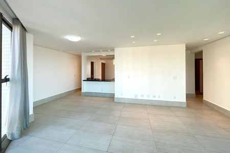 Sala de apartamento para alugar com 3 quartos, 100m² em Buritis, Belo Horizonte