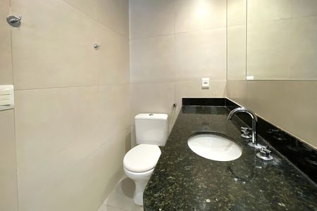 Banheiro da Suíte 1 de apartamento à venda com 3 quartos, 100m² em Buritis, Belo Horizonte