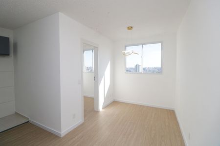 Apartamento à venda com 35m², 2 quartos e sem vaga Apartamento à venda com 35m², 2 quartos e sem vagaSala
