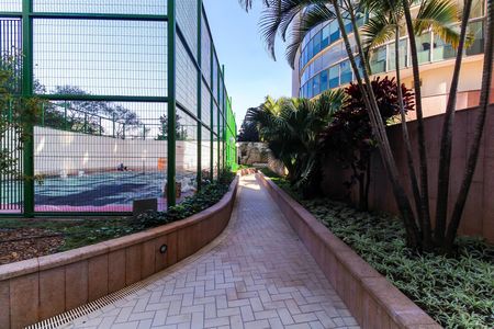 Apartamento à venda com 254m², 3 quartos e 5 vagas Apartamento à venda com 254m², 3 quartos e 5 vagasQuadra Esportiva