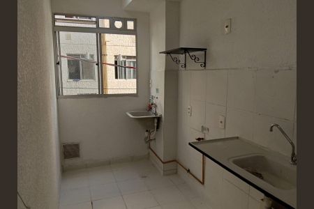 Área de serviço de apartamento para alugar com 2 quartos, 43m² em Água Santa, Rio de Janeiro