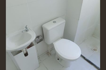 Apartamento para alugar com 43m², 2 quartos e 1 vaga Apartamento para alugar com 43m², 2 quartos e 1 vagaBanheiro