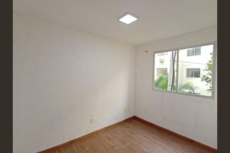 Quarto 2 de apartamento para alugar com 2 quartos, 43m² em Água Santa, Rio de Janeiro