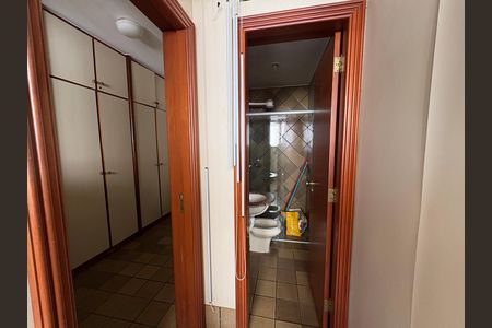 Apartamento à venda com 398m², 4 quartos e 3 vagas