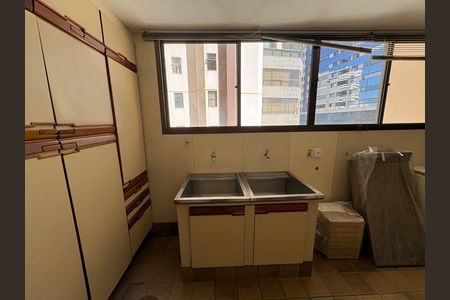 Apartamento à venda com 4 quartos, 398m² em Setor Oeste, Goiânia