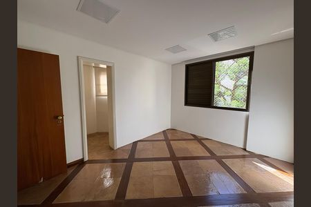 Apartamento à venda com 4 quartos, 398m² em Setor Oeste, Goiânia