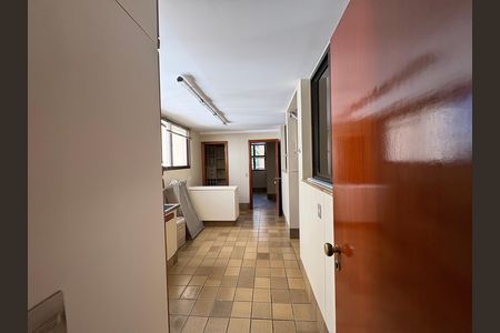 Apartamento à venda com 398m², 4 quartos e 3 vagas