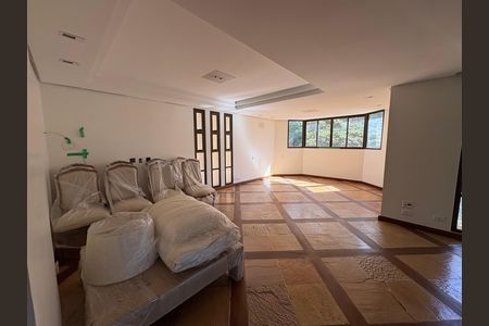 Apartamento à venda com 398m², 4 quartos e 3 vagas