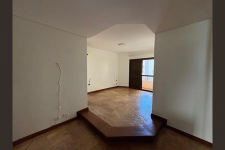Apartamento à venda com 398m², 4 quartos e 3 vagas