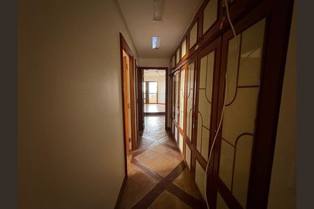 Apartamento à venda com 398m², 4 quartos e 3 vagas