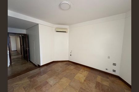 Apartamento à venda com 4 quartos, 398m² em Setor Oeste, Goiânia