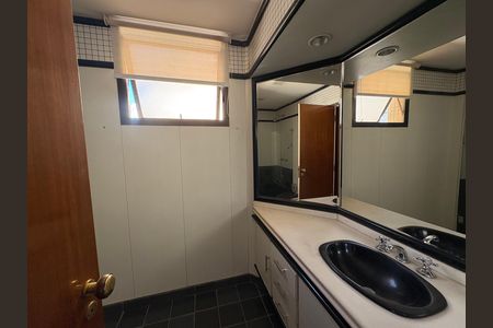 Apartamento à venda com 398m², 4 quartos e 3 vagas