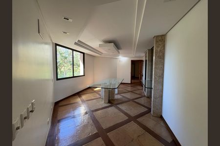 Apartamento à venda com 398m², 4 quartos e 3 vagas