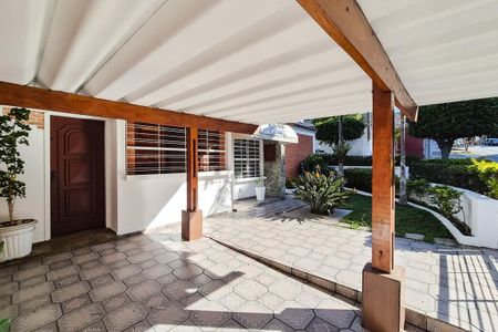 Garagem de casa à venda com 3 quartos, 173m² em Jardim Copacabana, São Bernardo do Campo