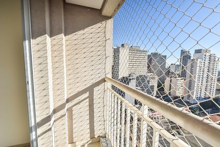 Varanda de apartamento para alugar com 2 quartos, 52m² em Liberdade, São Paulo