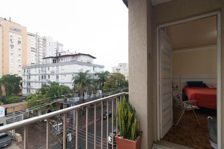 Apartamento à venda com 122m², 2 quartos e 1 vaga Apartamento à venda com 122m², 2 quartos e 1 vagaVaranda