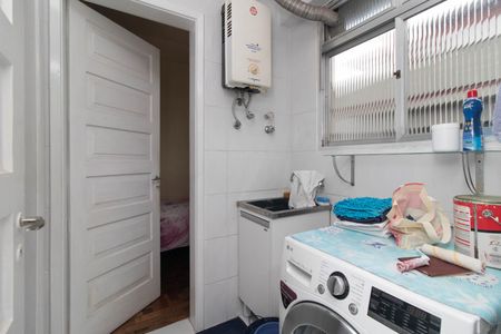 Apartamento à venda com 122m², 2 quartos e 1 vaga Apartamento à venda com 122m², 2 quartos e 1 vagaÁrea de Serviço